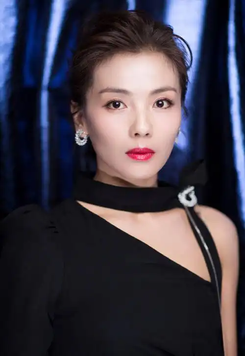 刘涛2018电视剧品质盛典性感高清写真图片