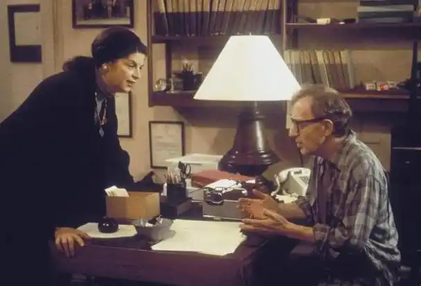 好莱坞限制级鬼才导演伍迪艾伦一部疯狂丧尽天良的电影