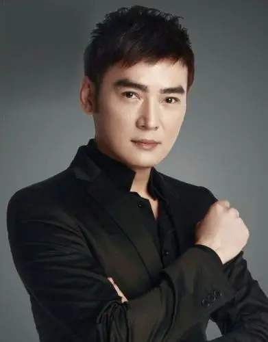 焦恩俊[我发现老大做这个动作很帅哦]