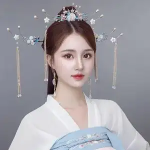 发冠女古风女子