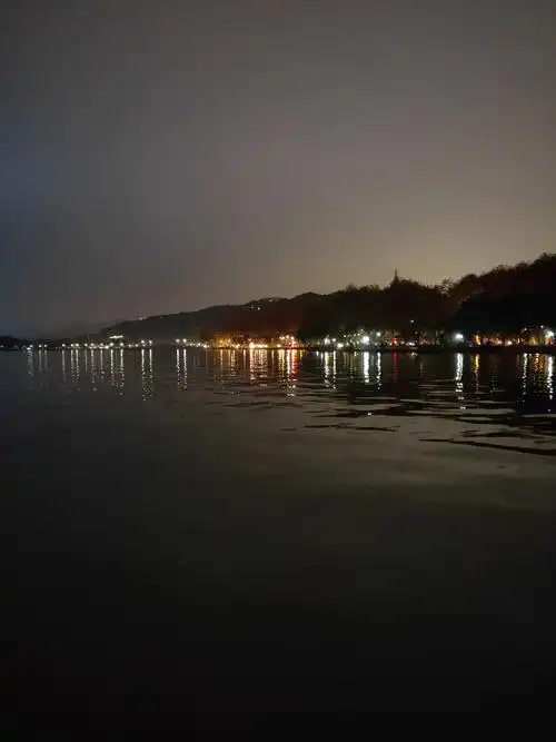 西湖夜景