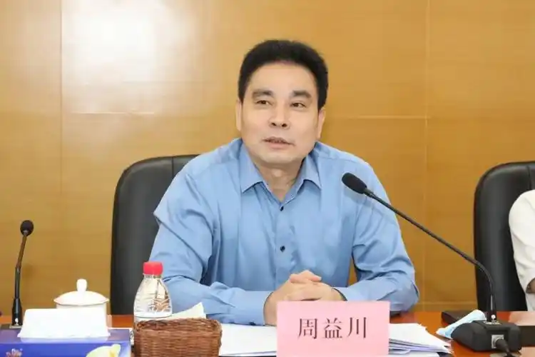 区人大常委会周益川主任率队到罗湖检察院调研,他明确提出