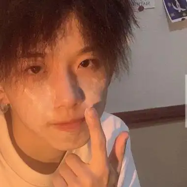 帅气阳光男生头像真实照不是每天都更新这么帅的