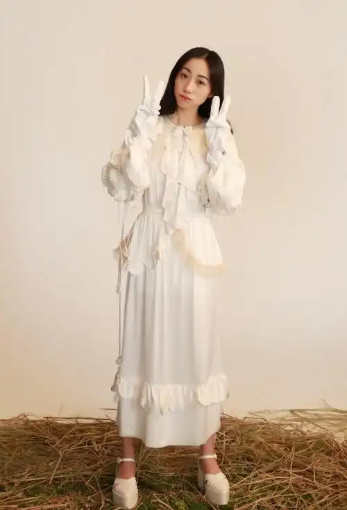 韩雪这是得罪谁了?戴个手套像粉刷匠一样,想即刻约谈造型师!