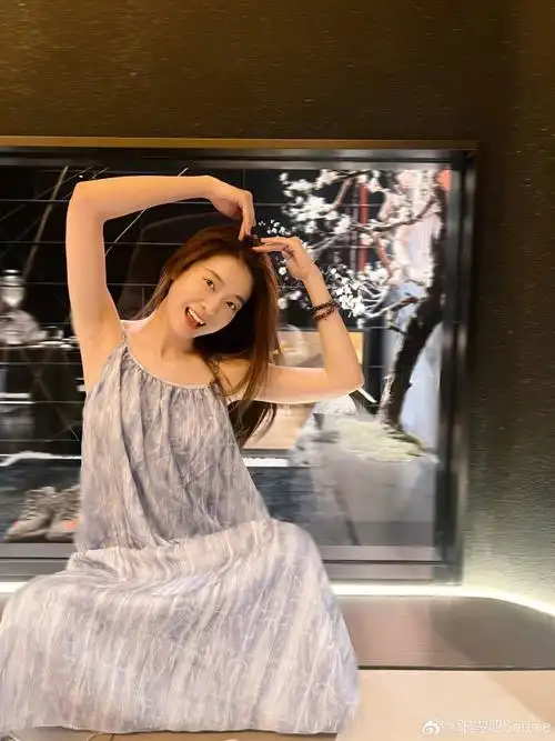 张雪迎0618生日快乐