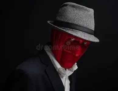 戴帽子神秘人图片