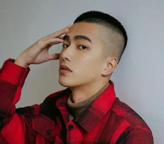男生不要乱剪发型2021留这6款潮流造型让你更显时髦帅气