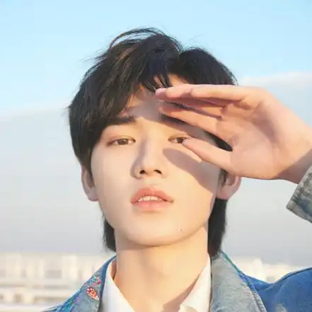 偶像宋亚轩  团内top  颜霸主唱  唱跳俱佳 宠粉第一7399  喜欢