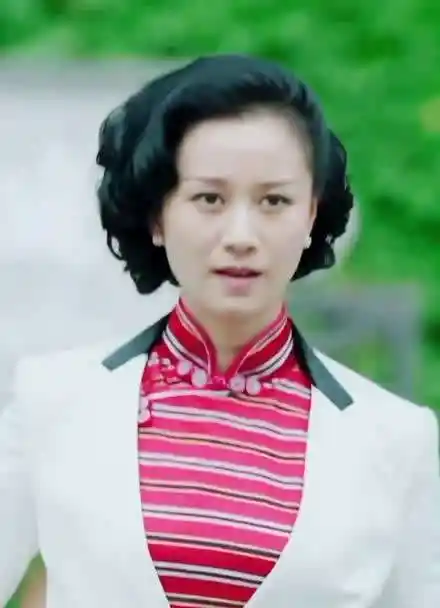 看完就知道为什么人人都喜欢倪虹洁双刺肖静