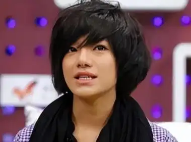 超女冠军江映蓉:因整容走样模样大变,现全身只剩眼睛最像自己