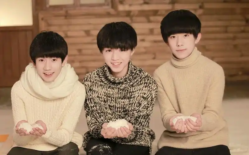 网传tfboys或将解散,三人中只剩下一人续约,经纪公司发文忙否认