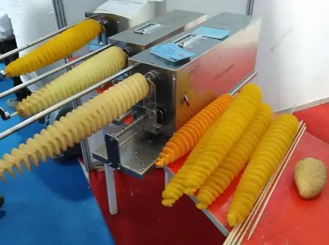 自动拉伸薯塔机