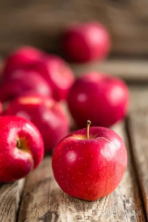 苹果照片-正版商用图片1h35a2-摄图新视界