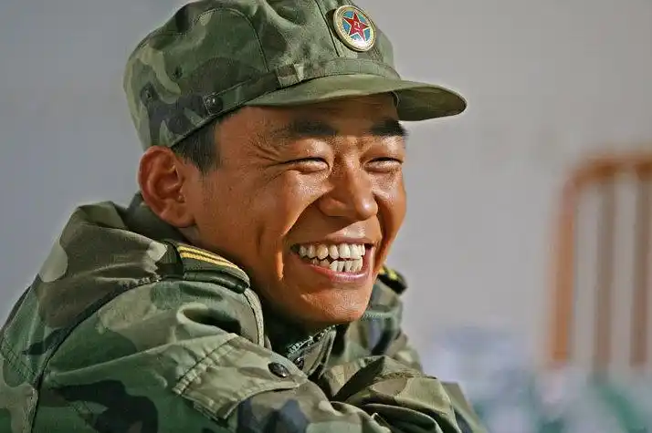 军人精神在一部部经典中演绎.今天建军节,祝所有的军人节日快乐!你