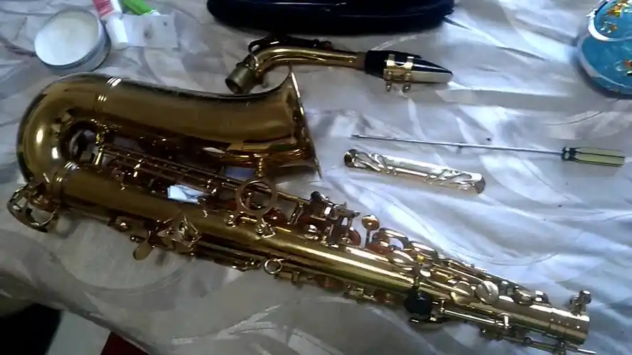 哈尔滨专业维修萨克斯yamaha长笛黑管jupiter萨克斯管乐维修中外管弦