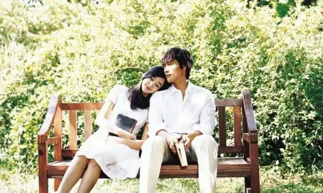 挽回女友的话感动到哭9句挽留女朋友感动到哭的话