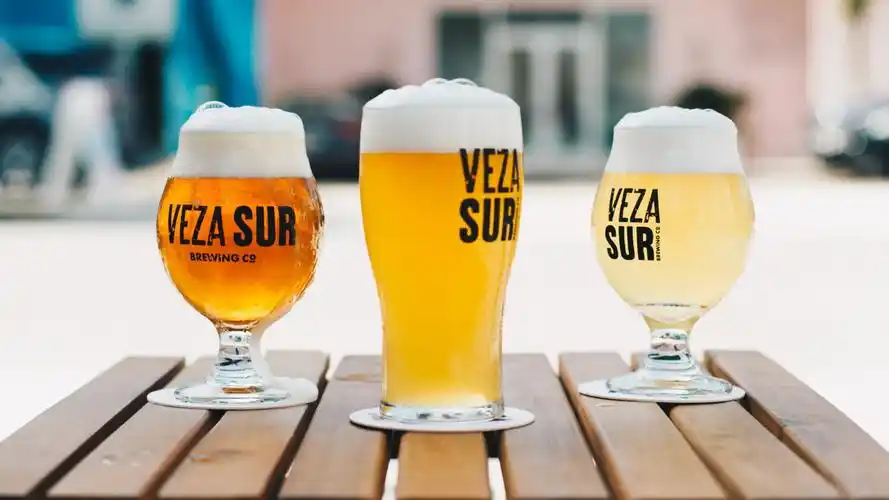 真实啤酒图片-美食壁纸-高清美食图片-娟娟壁纸