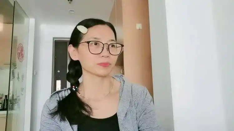 从许敏和杜心枝年轻到现在容貌变化看相由心生