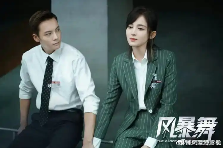 风暴舞播放热度领跑现代谍战异军突起舆情解读