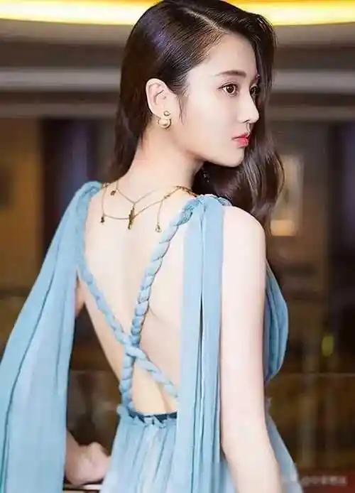 张慧雯壁纸(11)发布,美图来袭!