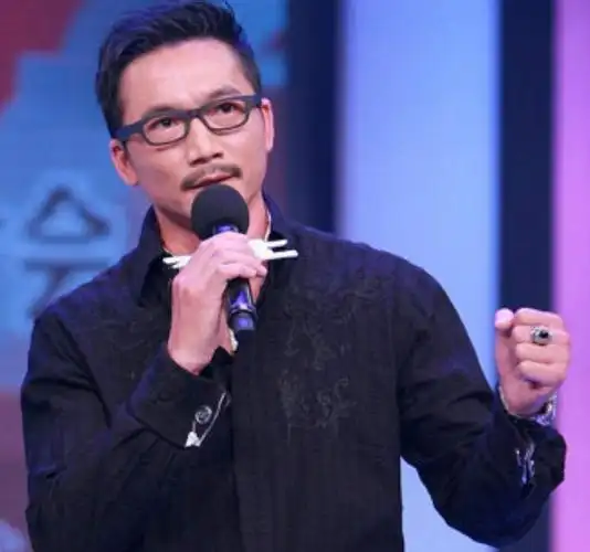 回顾八大香港功夫明星徒弟现状唏嘘有人英年早逝有人无戏可拍