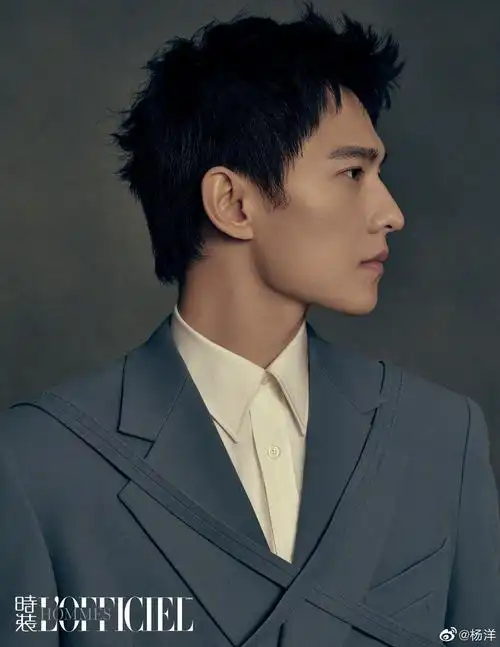 05每周有奖投票05 以下男明星的侧颜你觉得谁最优越?