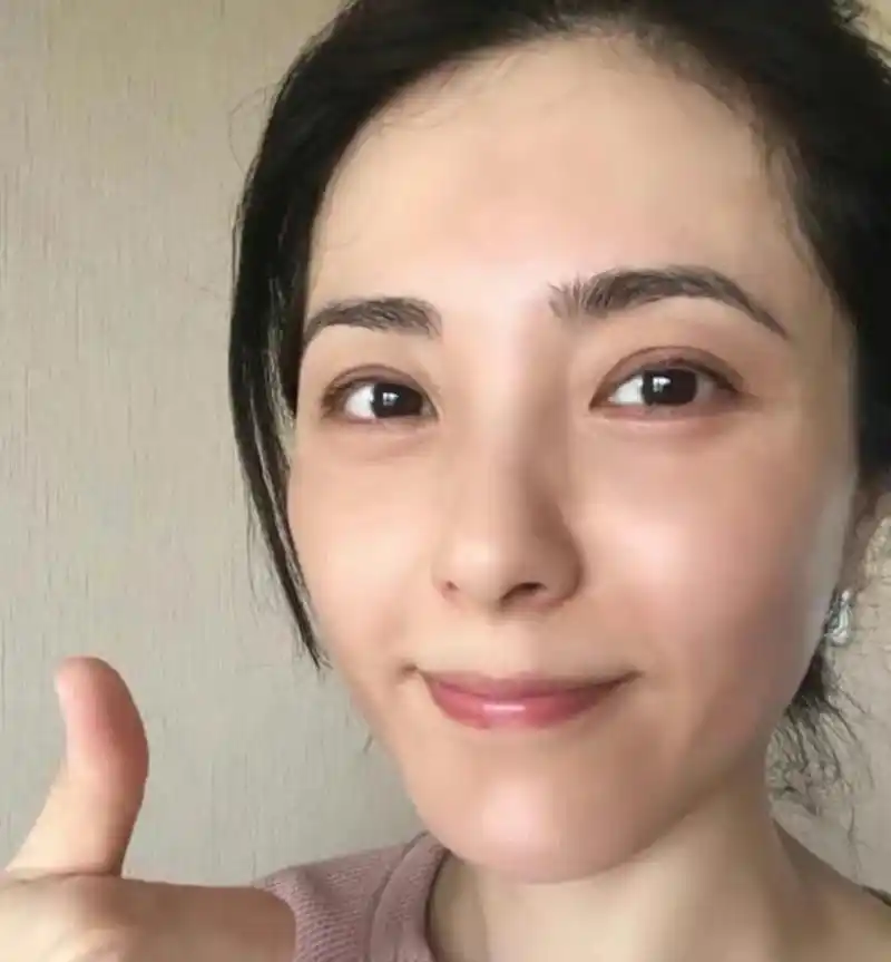 曾黎素颜状态##曾黎素颜好美# 曾黎素颜状态也太美了吧,好绝好暮妹