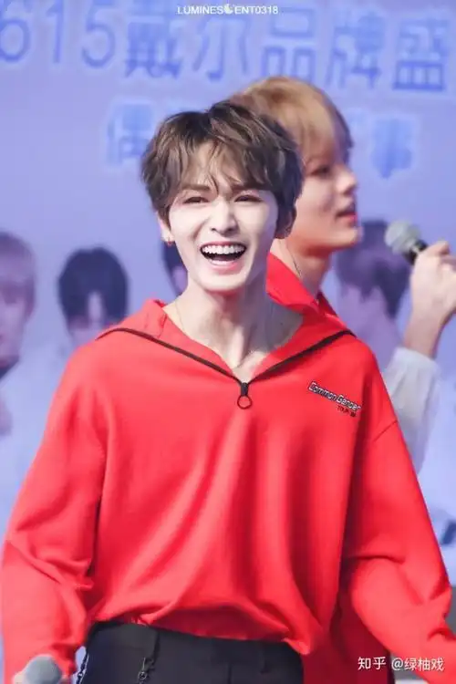 你是因为什么这么喜欢朱正廷?