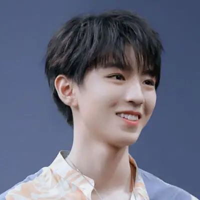 王俊凯中餐厅头像