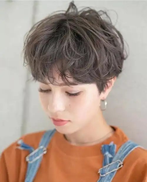 2021款短发,应该这么剪.