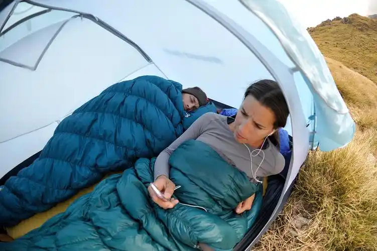 的方式可以是热水袋,发热贴,对患者脖子,腋窝,腹股沟等核心区进行加温