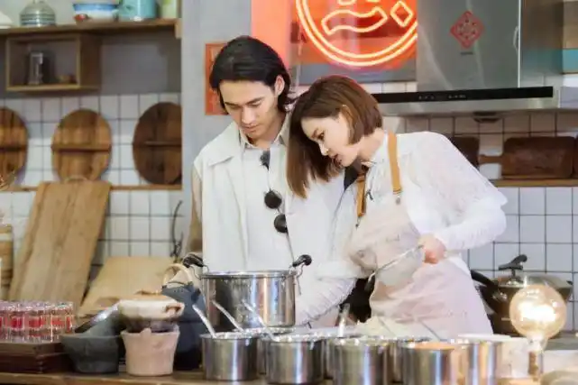 录综艺张歆艺为袁弘准备惊喜催泪告白惹人感动