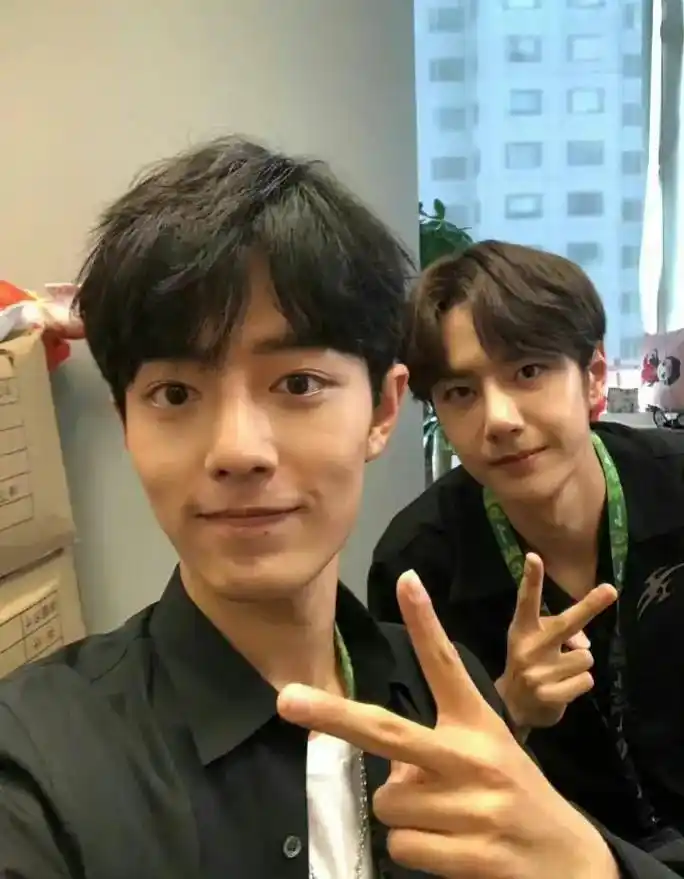 回忆是惩罚,惩罚念旧的人 #肖战 #博君一肖 #王一博  - 抖音