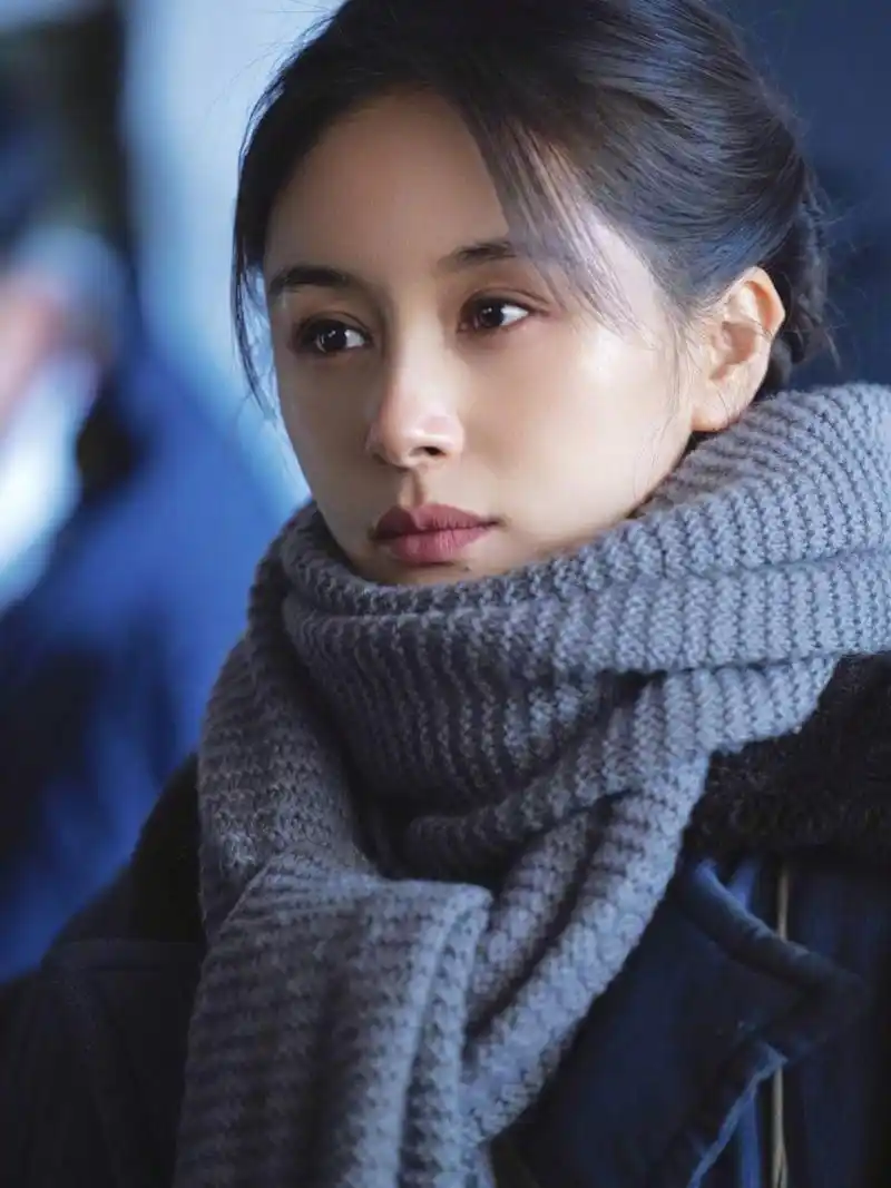 惊喜7515王子文就像是从书里走出来的叶文洁 这个周末在家看