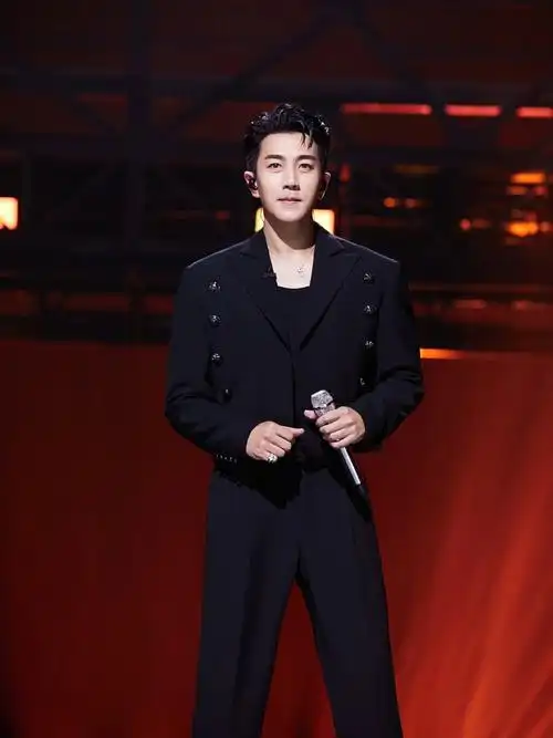 刘恺威披荆斩棘