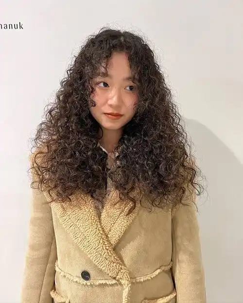 看看全头羊毛卷烫发,蓬松洋气显时尚|卷发|发型师_网易订阅