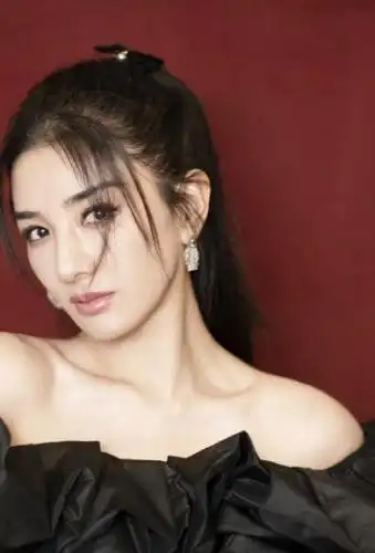 黄奕性感锁骨杀写真图片55