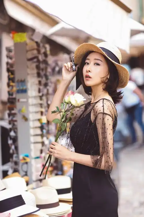 毛俊杰初秋写真优雅随性魅力值up