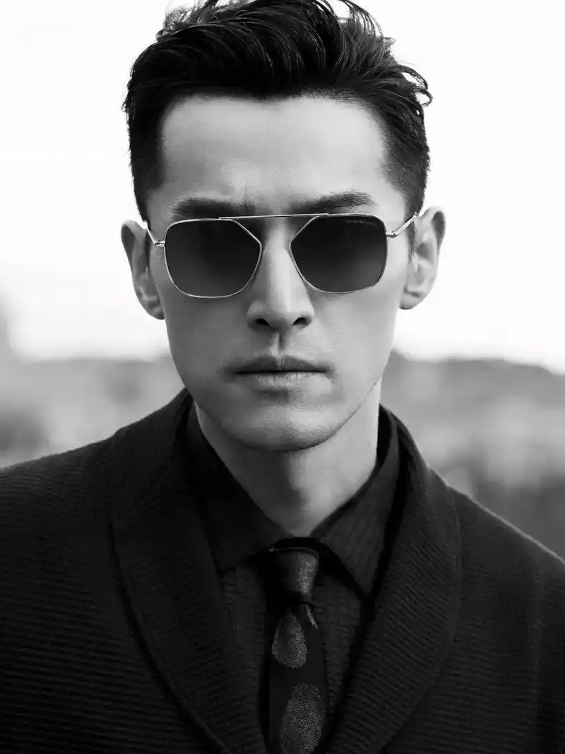 胡歌 #胡歌壁纸 #高级感 #胡歌图控 #阿玛尼 - 抖音