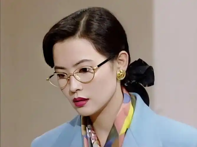 靓绝五台山蓝洁瑛