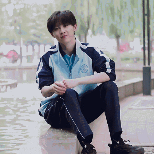 马嘉祺郑州47中宣传片