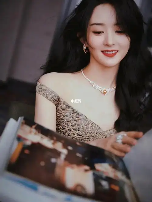 你慢慢成长,我好好爱你枫苡笙2021-08-29回复赵丽字居中,颖字结尾93