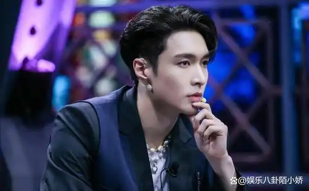 近日,有关张艺兴在一档综艺节目上差点透露自己曾是k-pop男团exo成员