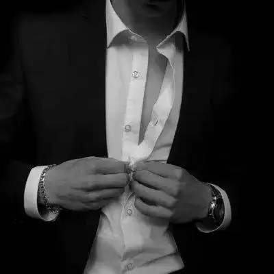 诱惑系黑白部位男头. 我对你见色_男生头像_我要个性网