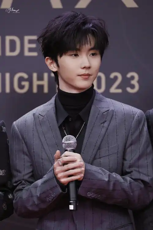 全能音乐人马嘉祺##星光大赏红毯##时代少年团全员e人