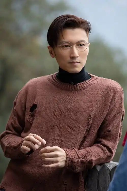 为谢霆锋开一栋楼更新四十不惑魅力无边流量警告