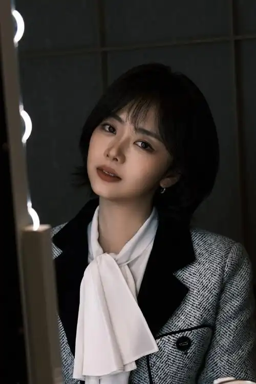 看纪星@谭松韵seven一路升级,抵达理想之地.