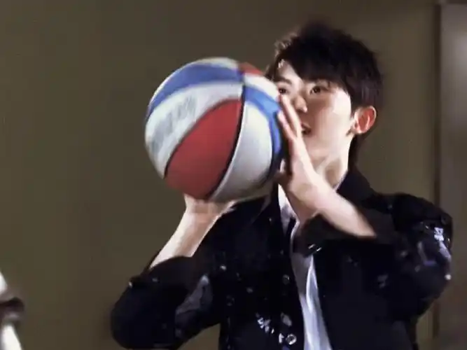 马嘉祺我们的歌##萧敬腾马嘉祺打篮球