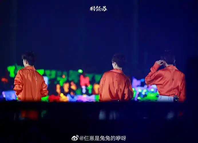 2月11日 14:31   关注  tfboys