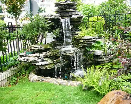 别墅假山流水庭院设计图片